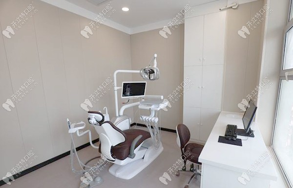大连牙元素口腔独立诊室