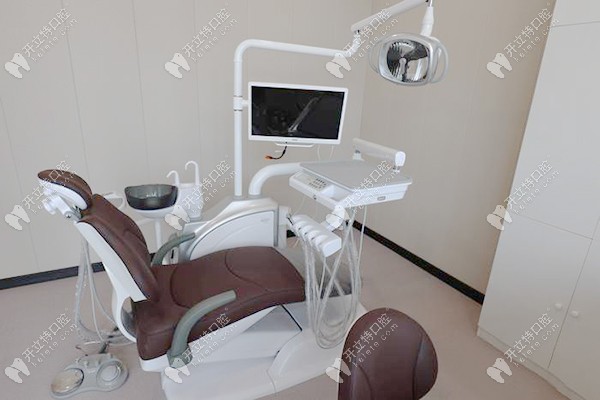 大连牙元素口腔综合治疗牙椅
