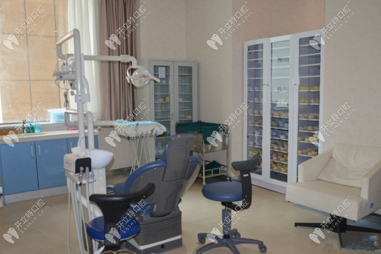 乌市美奥口腔诊疗室及牙椅