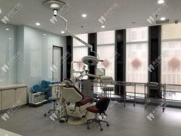 郑州未来口腔的种植牙手术室