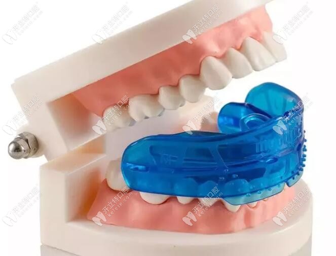 儿童牙齿早期干预矫治器