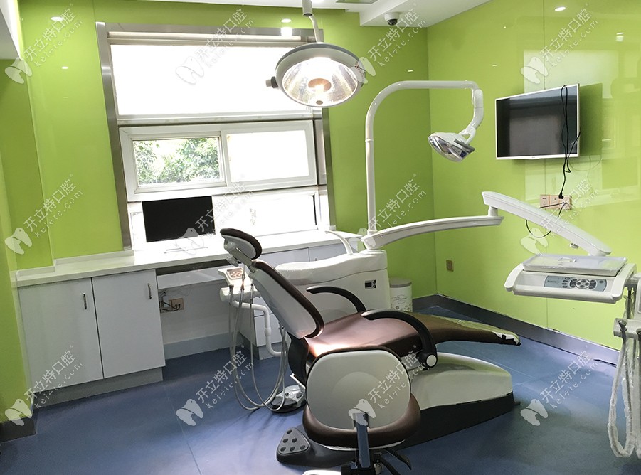 这里就是中山口腔做种植牙的手术室哦