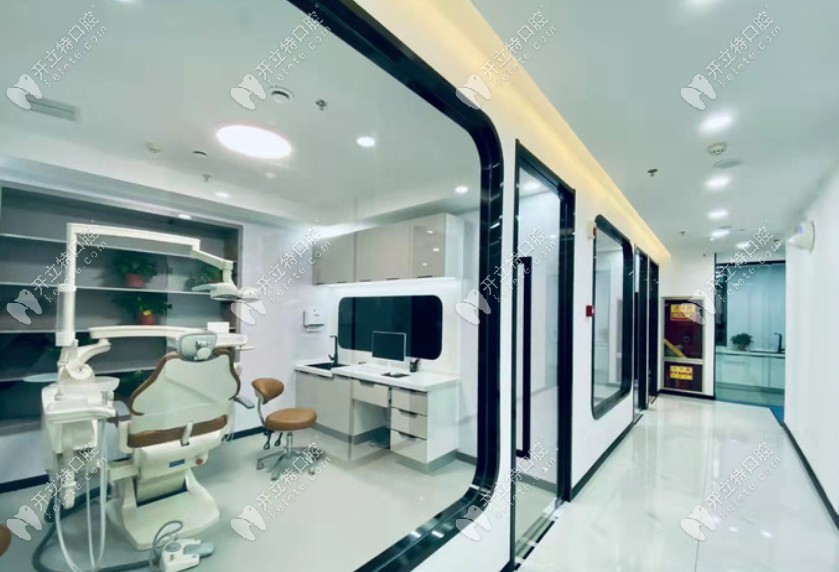 西安雁塔健齿象口腔透明诊疗室及走廊环境