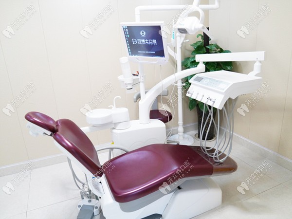 泸州牙博士口腔诊所专门的种植牙手术室