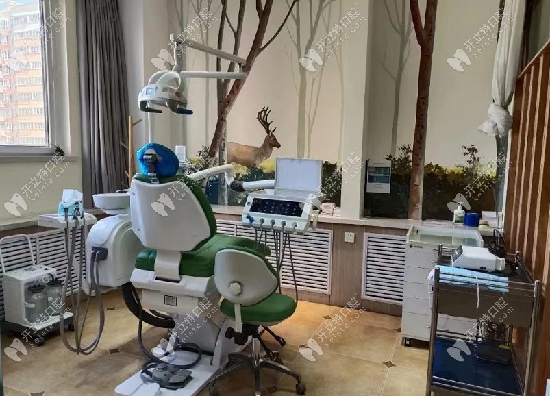 榆林众仁口腔单独的诊疗室及舒适的牙椅