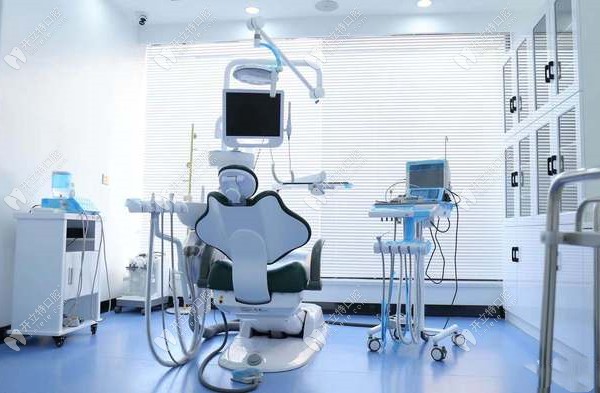 孝義任麗萍口腔診室2
