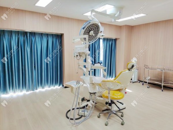廈門湖里六月微笑口腔門診部種植中心