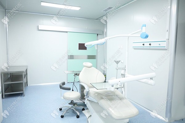 河北冀城口腔医院诊室环境