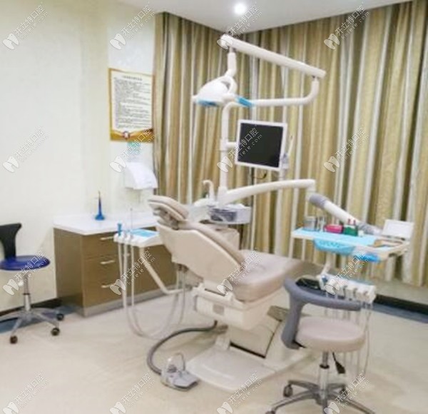 深圳卓悅口腔治療室_副本