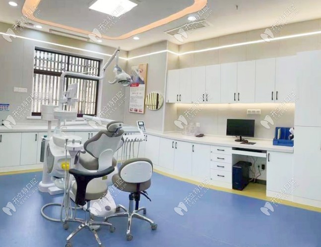 泰兴牙博仕口腔种植牙手术室