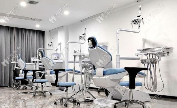 独立看牙科室环境干净