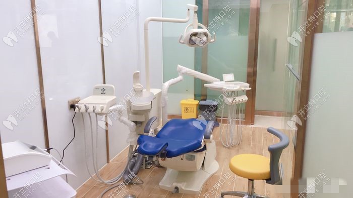 这是萌牙口腔治疗室