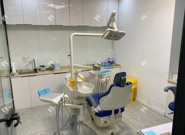 上海郭煒口腔診室