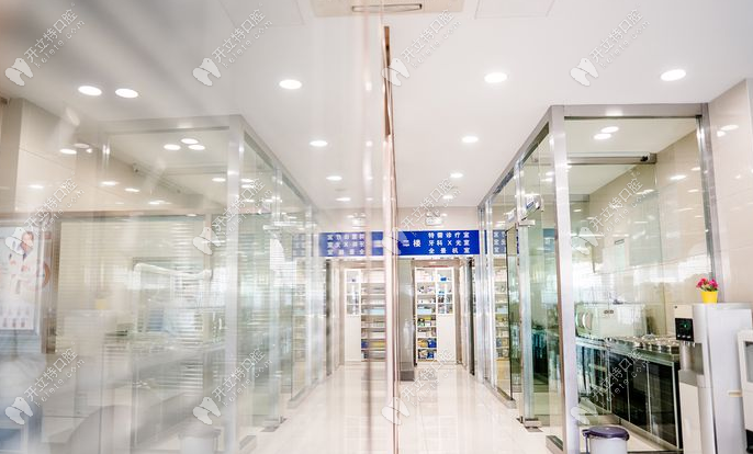 上海悅齒口腔走廊
