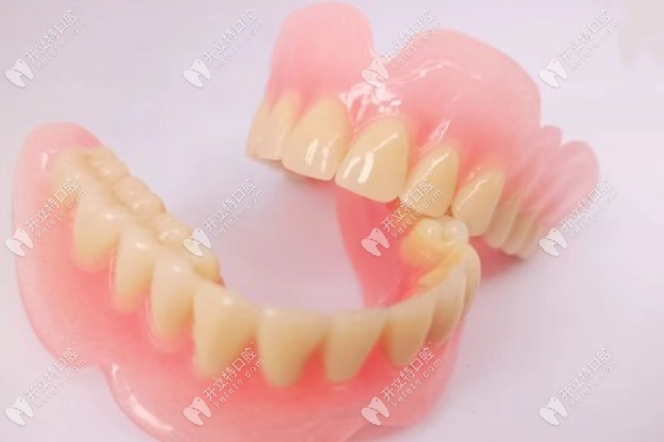 不用磨两边牙的新镶牙技术