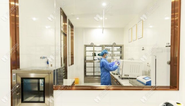 儀征金鉑利口腔消毒室 (2)