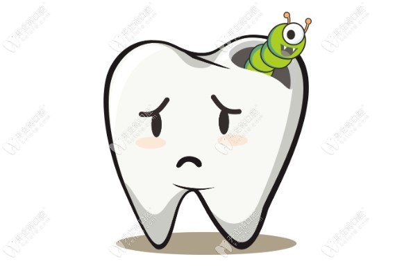 牙髓炎要拔牙还是做根管?从治疗方式看两者的适应症与区别
