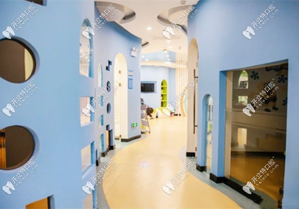 南寧藍(lán)天口腔內(nèi)部環(huán)境圖