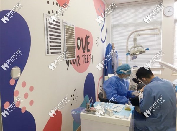 廣州陽光樹口腔的兒童正畸室