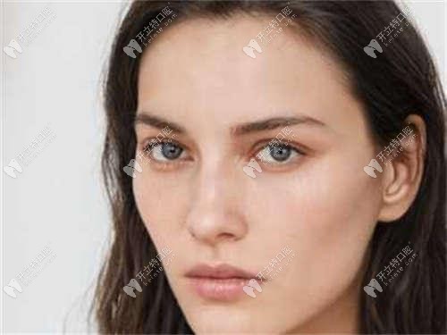 OMG！美奧口腔做韓國進(jìn)口登騰種植體費(fèi)用是種1送1哦~