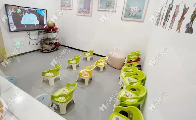天津美澳口腔河西環(huán)湖店兒童區(qū)域