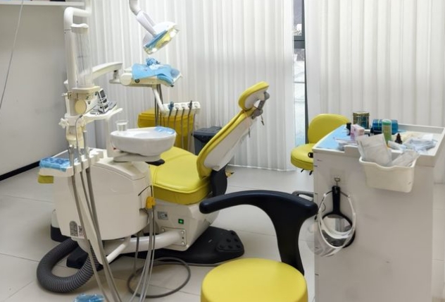 襄阳市第三人民医院口腔科