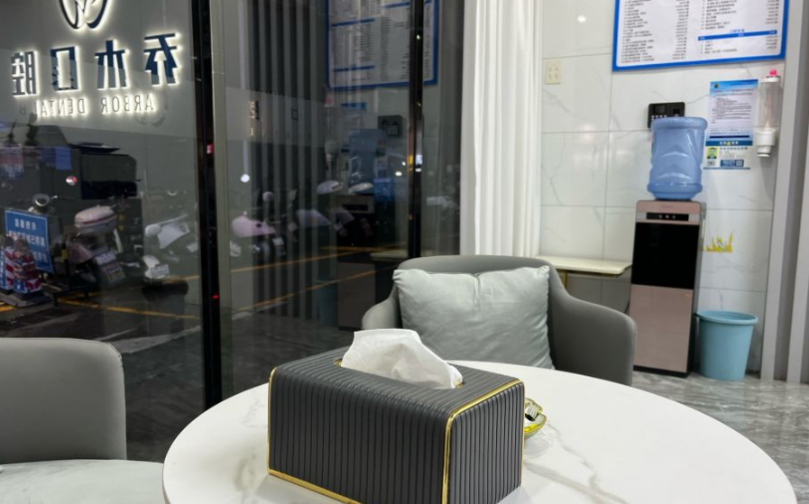 深圳喬木口腔地址怎么選？科興店地鐵直達(dá)，龍華店停車(chē)免費(fèi)，最新就診攻略分享！