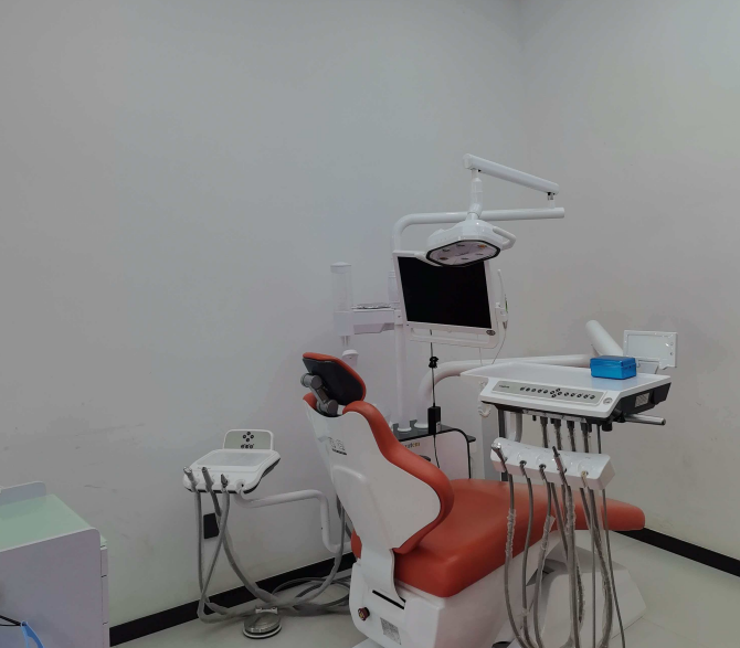 阿克苏刘泉口腔诊所：亲测环境服务都靠谱