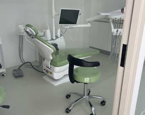 云南蒙自頡云口腔