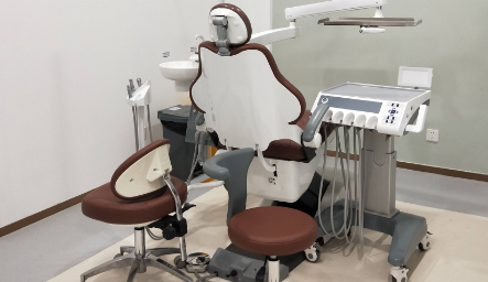 珠海六和口腔鬥門店地址在哪？湖心路1008號，地址+交通+電話全攻略！