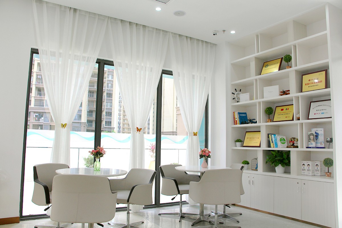 惠州致美口腔仲愷門診部種牙矯正價格怎么樣?透明收費(fèi)無隱藏套路