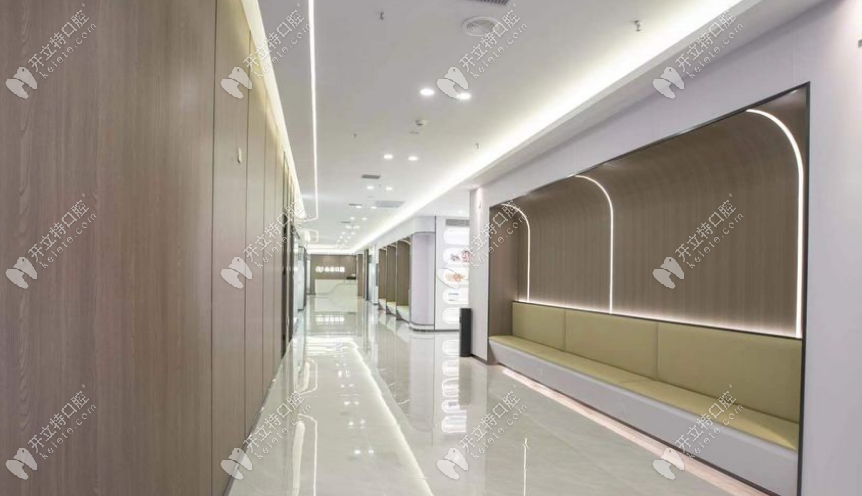 泉州洛江山水口腔門診部走廊