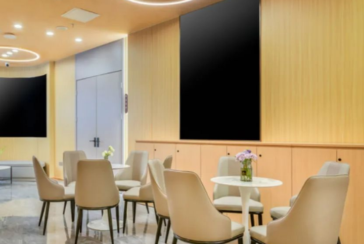 深圳古氏口腔門診部休息區(qū)