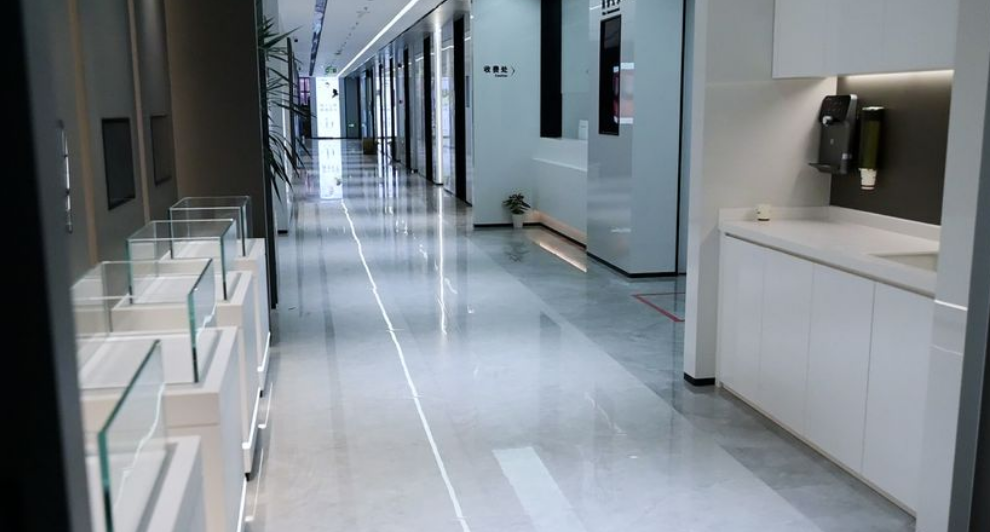 莆田牙先生口腔門診部走廊