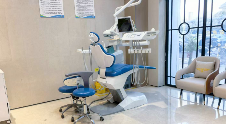 三、貴港補牙避坑指南