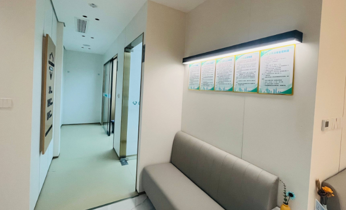 三、濟(jì)南高新古德口腔診所牙科技術(shù)靠譜嗎？這些細(xì)節(jié)暴露真實(shí)水平ardc-srvc.com