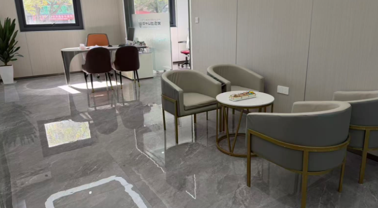 四、從服務(wù)體驗(yàn)看玉溪舒爾口腔和佰年口腔是一家嗎