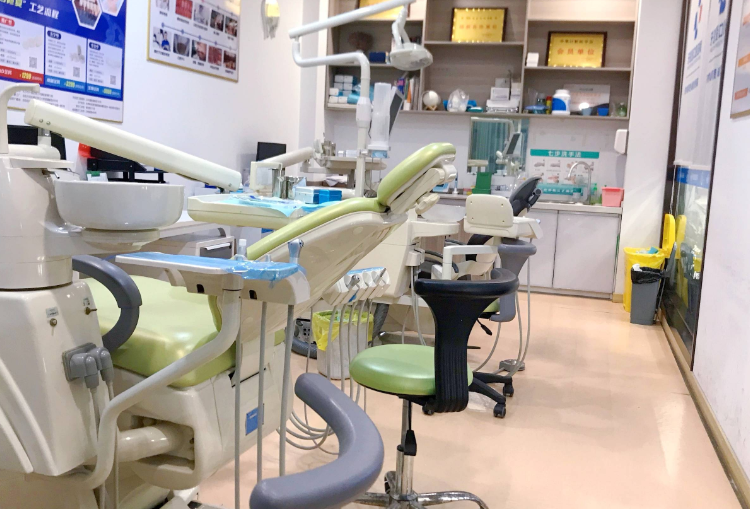 七、長沙牙歪歪口腔與長沙其他口腔機構對比有何特色？