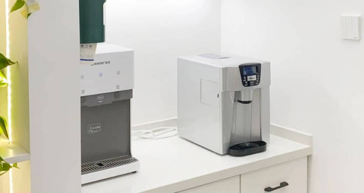 揚(yáng)州浦美口腔診所吧臺(tái)