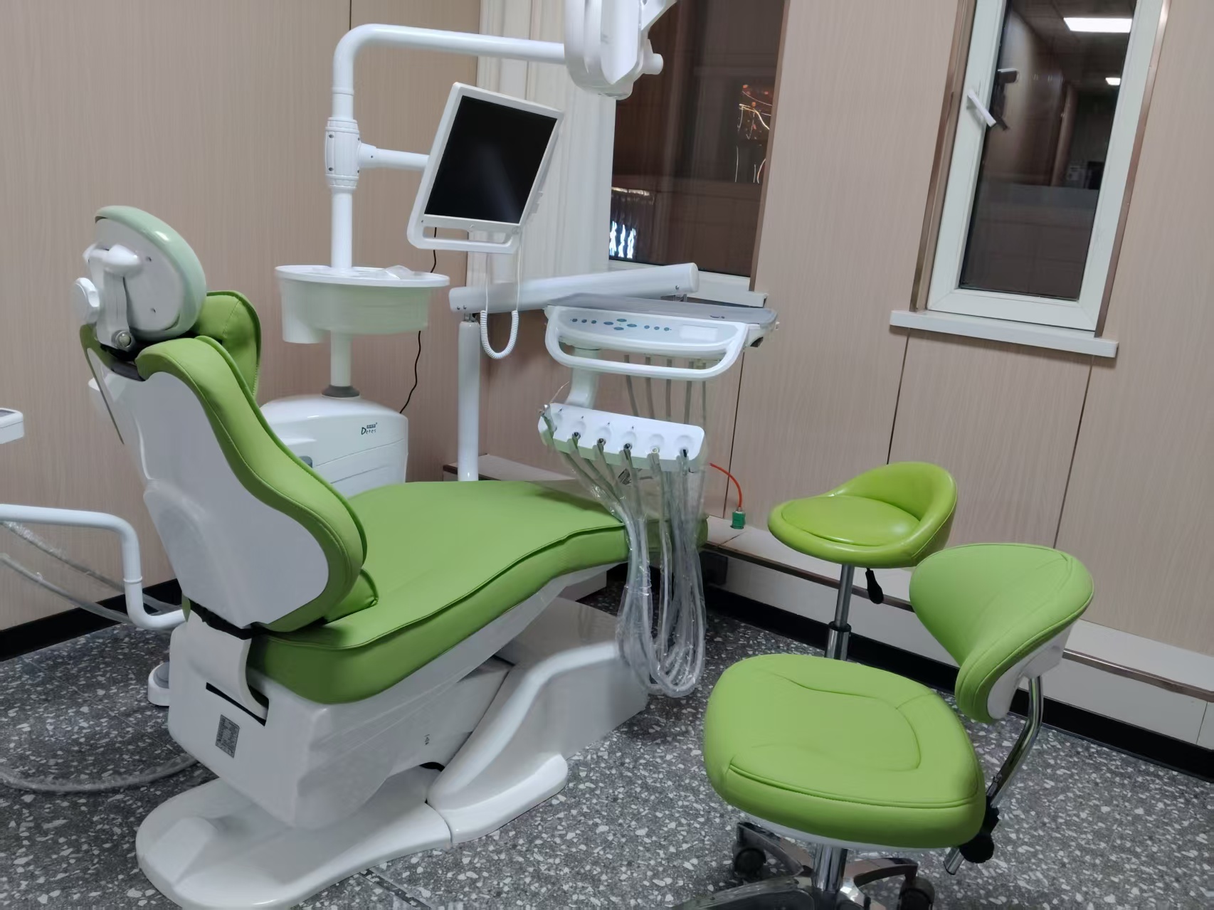 三、與海東其他牙科機構的對比參考ardc-srvc.com