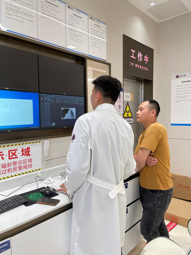 六、贵阳柏乐口腔口碑真实案例：种牙、矫正、洗牙患者反馈