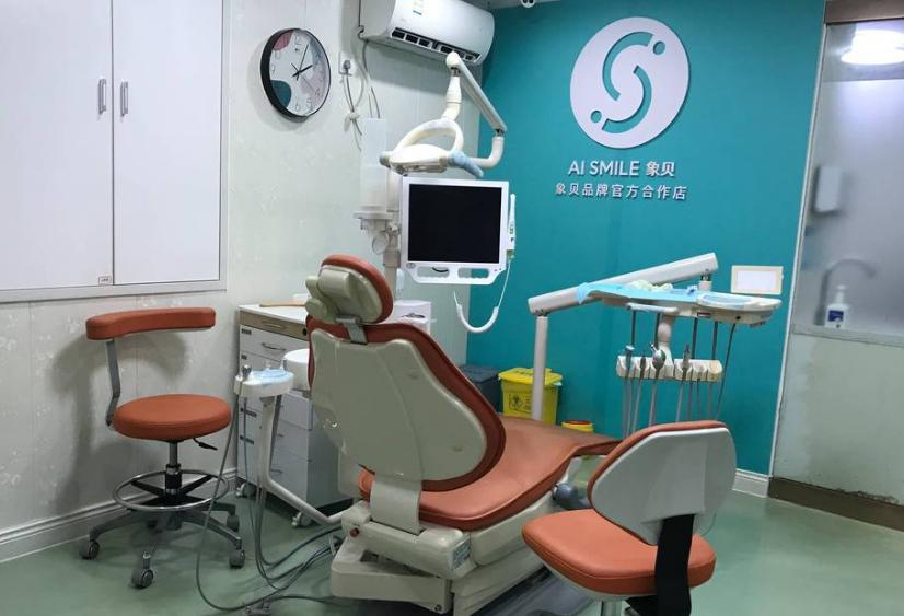深圳合諾大沖口腔怎麼樣？親測正規連鎖，種植牙2980元起/矯正4980元起，醫生資質全公示
